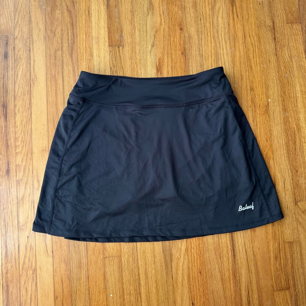 SOLD - Baleaf Black Laureate 3-Pocket Skort - Picture 6 of 15